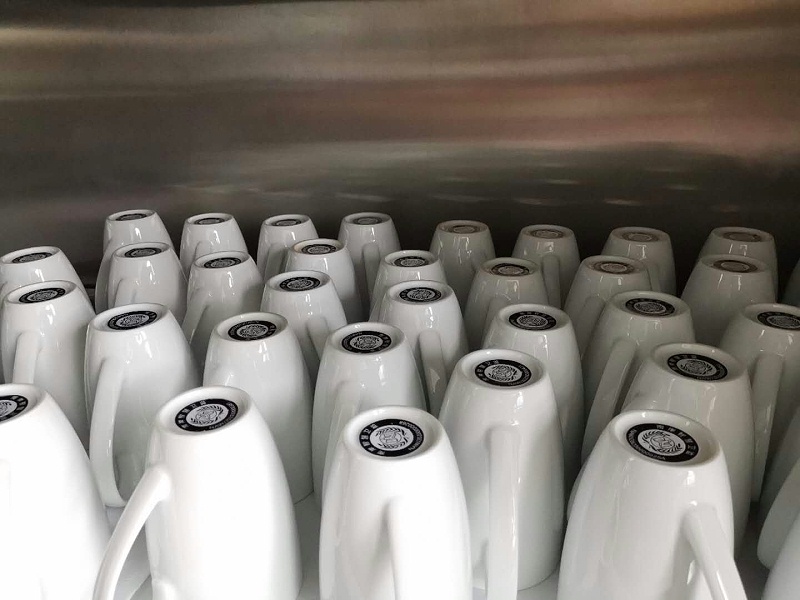 RFID杯具贴标后 RFID杯具贴标后